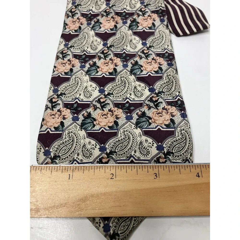 Hunting Horn J. Riggings 100% Silk Made in USA Necktie Tie Floral Stripe Pattern